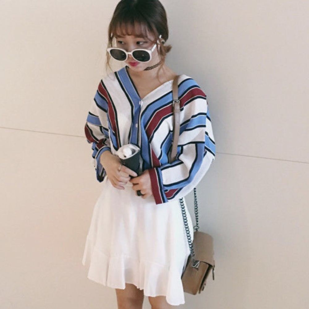 Striped Korean Fashion Button Top - Picture 4 of 5